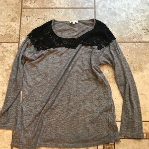 Umgee grey with black lace neck trim